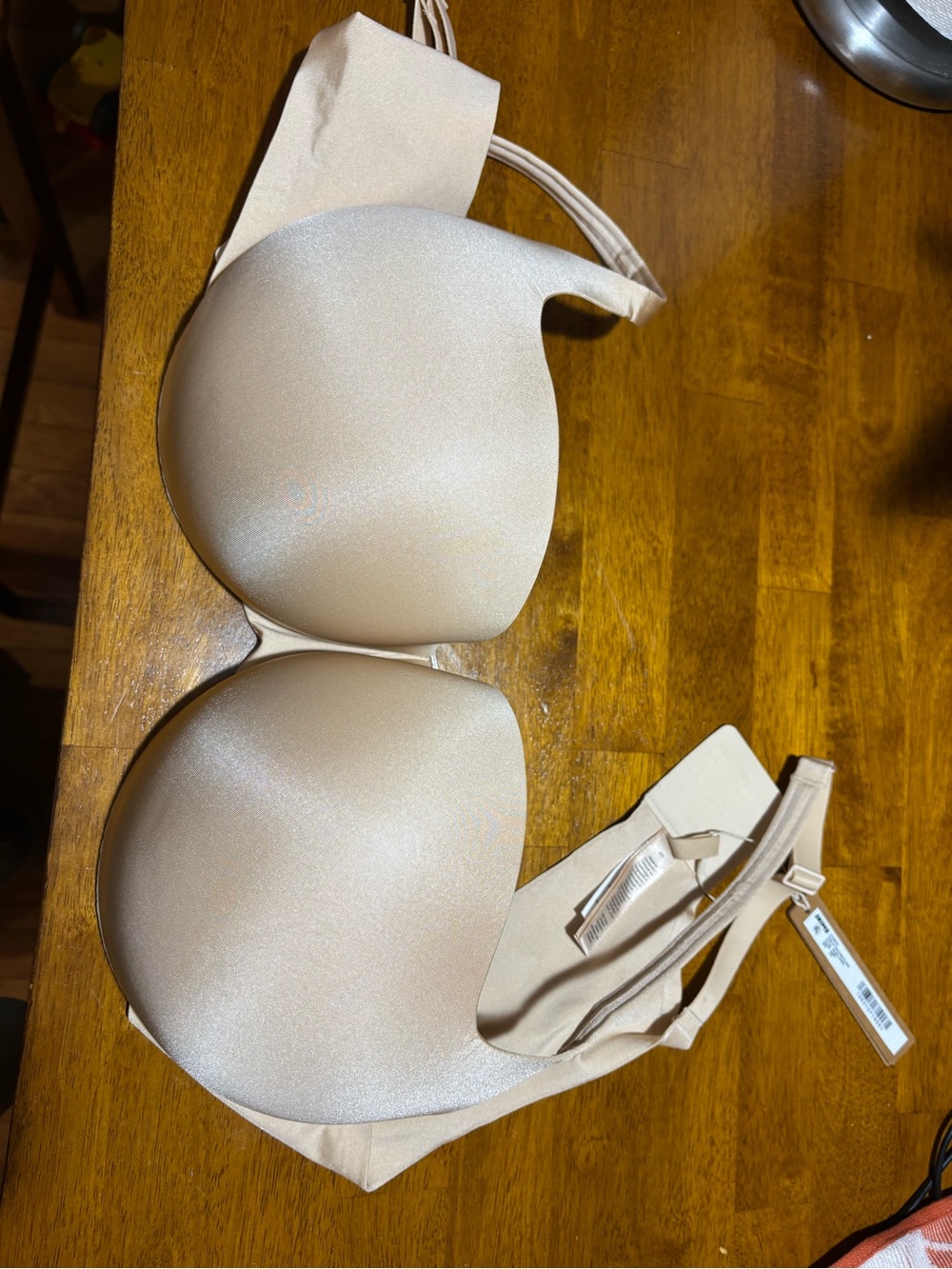 NWT SKIMS Ultimate Push Up Balconette Bra 42D